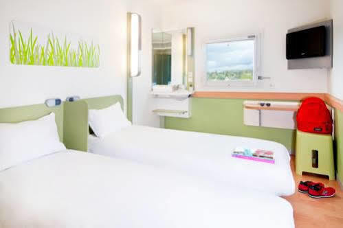 B&B Hotel Valenciennes Sud Prouvy Exterior photo